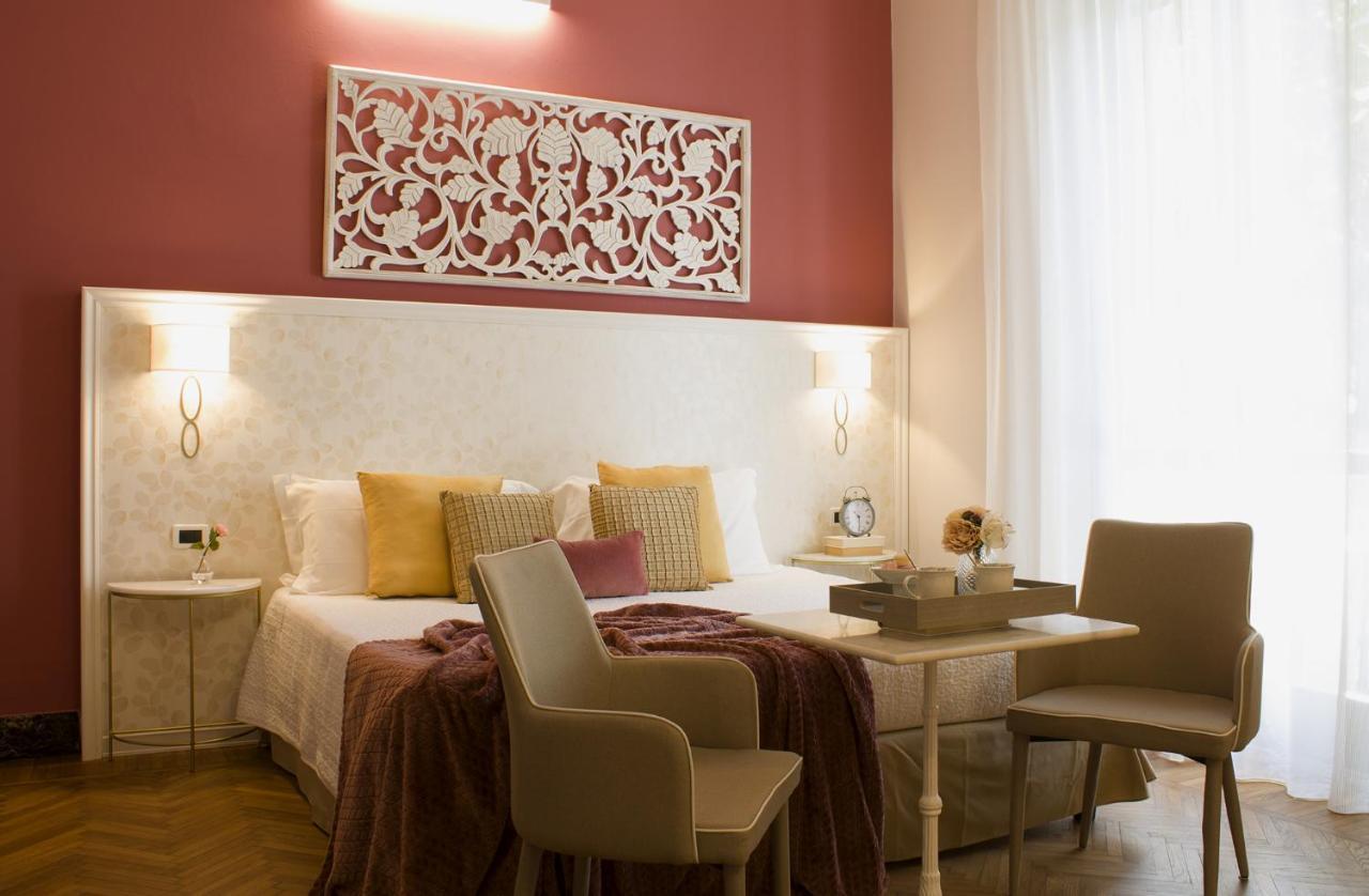 Accanto Al Centro B&B Prato  Exteriör bild