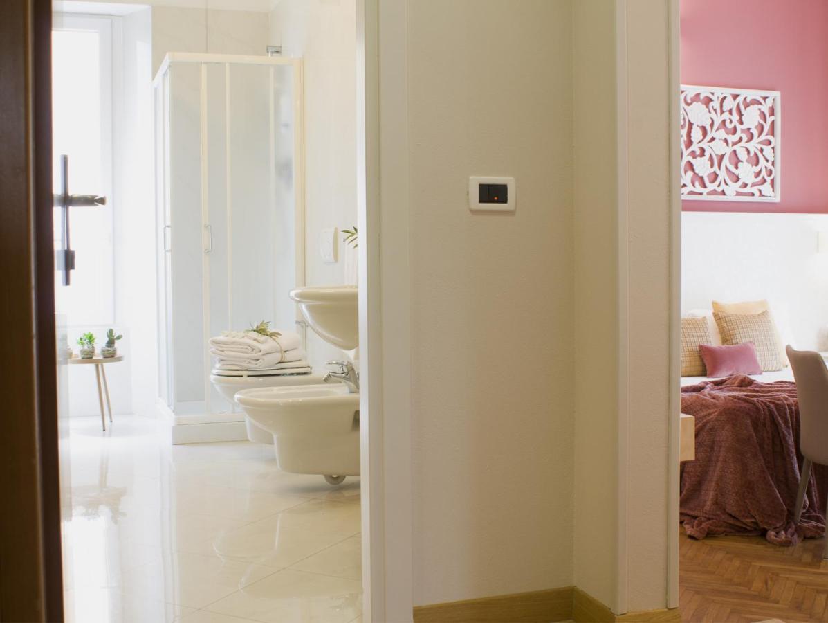 Accanto Al Centro B&B Prato  Exteriör bild
