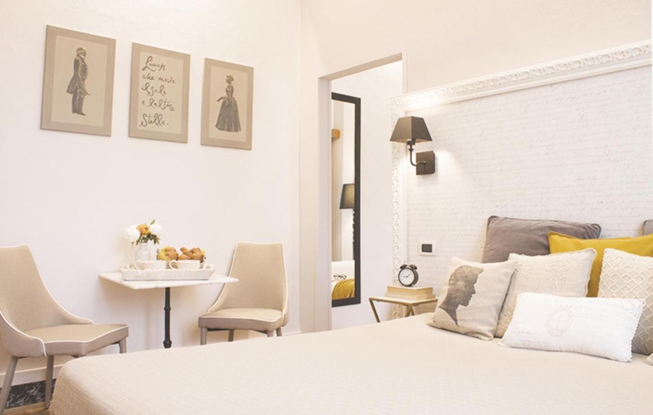 Accanto Al Centro B&B Prato  Exteriör bild