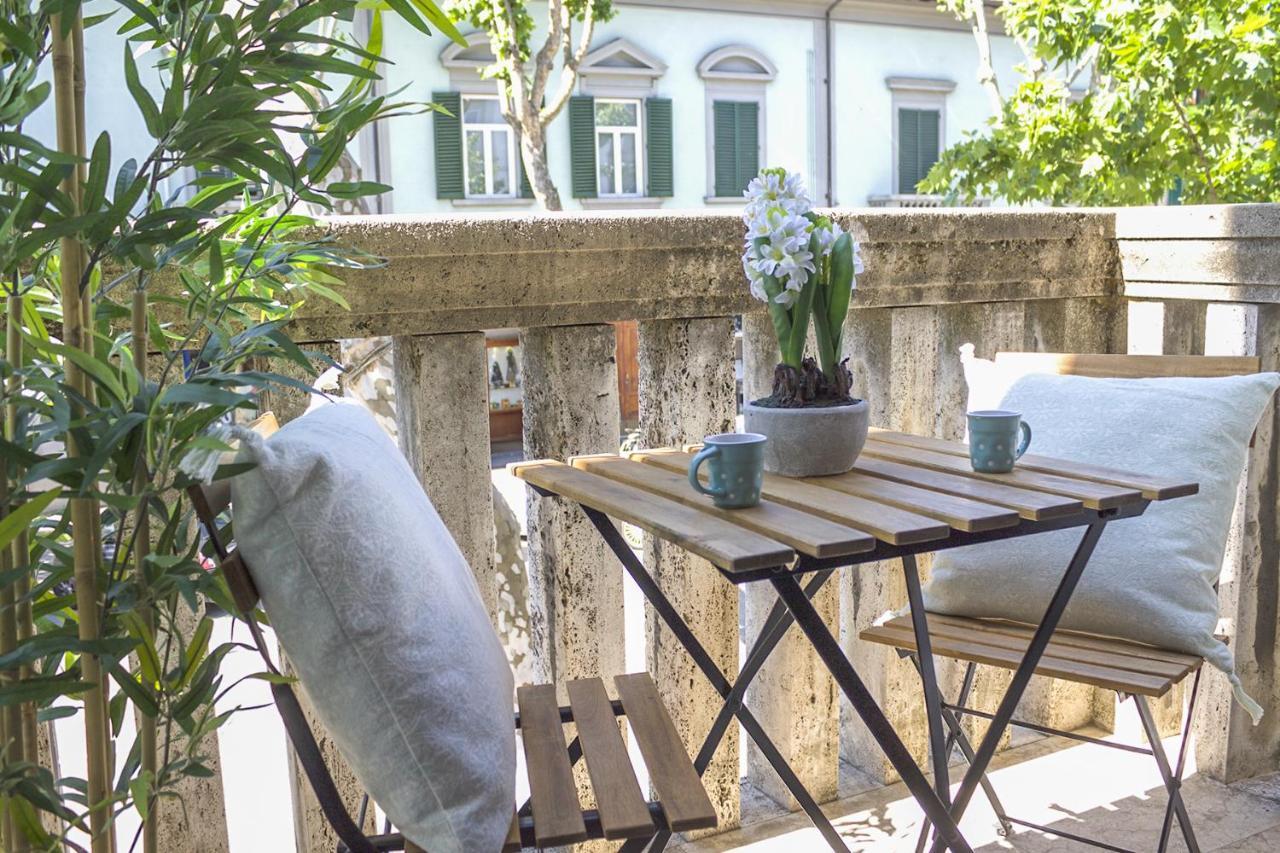 Accanto Al Centro B&B Prato  Exteriör bild